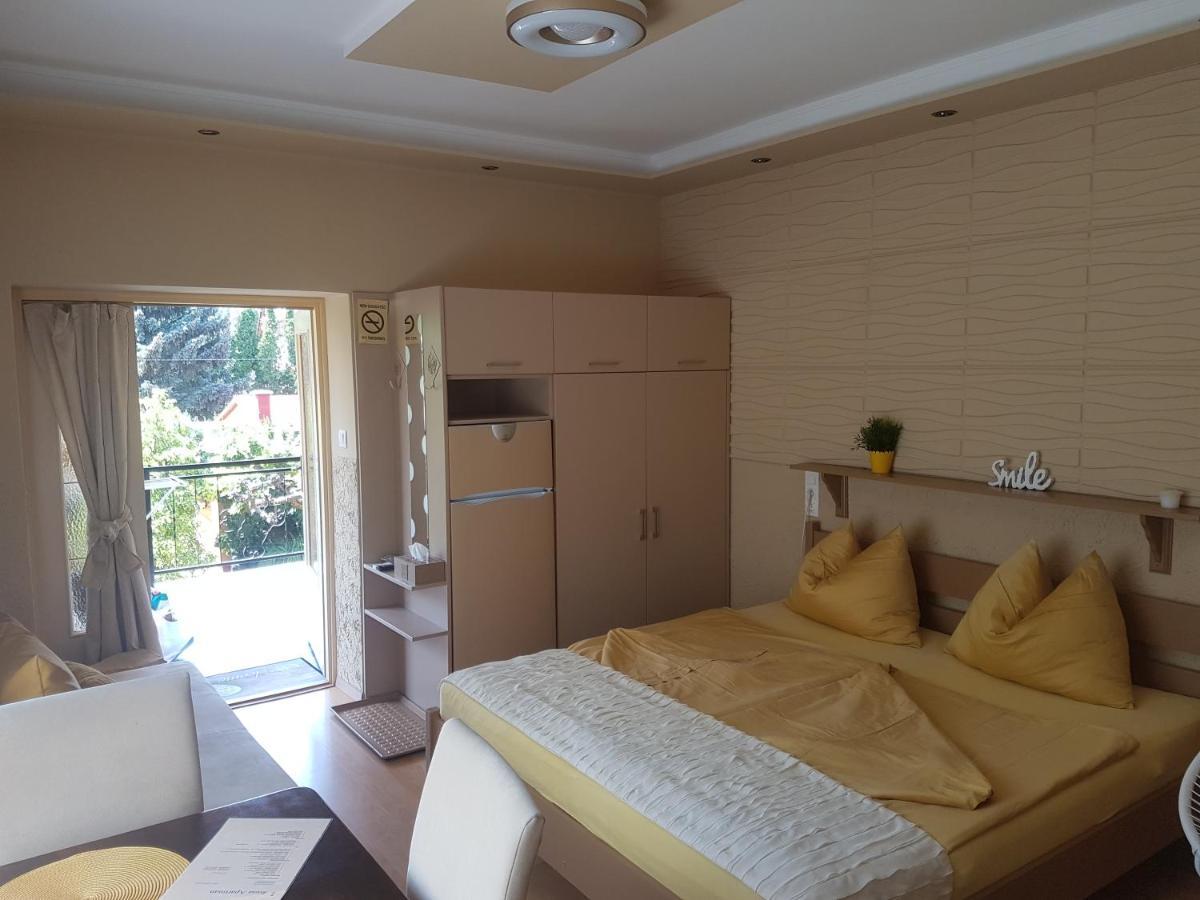 Rozsa Apartman Alsóörs Dış mekan fotoğraf