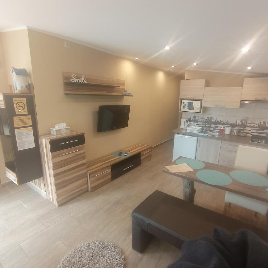 Rozsa Apartman Alsóörs Dış mekan fotoğraf