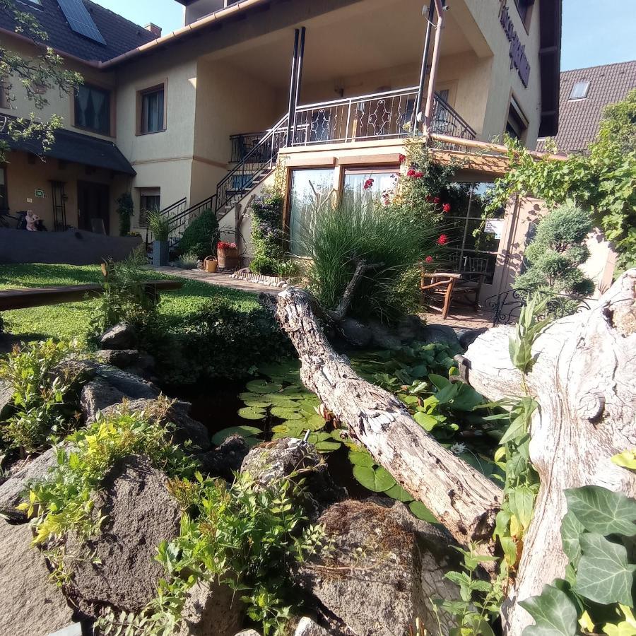Rozsa Apartman Alsóörs Dış mekan fotoğraf